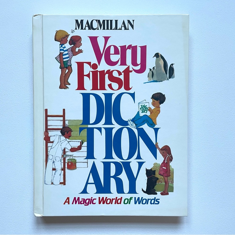 VGUC Vintage Macmillan Very First Dictionary A Magic World Of Words 1983